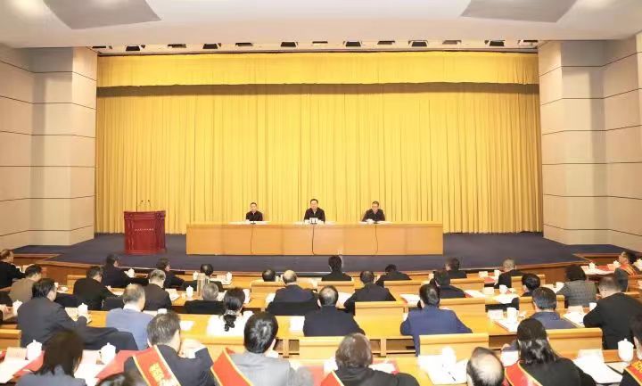 游艇会官网yth206集团参加全省质量大会并接受表彰